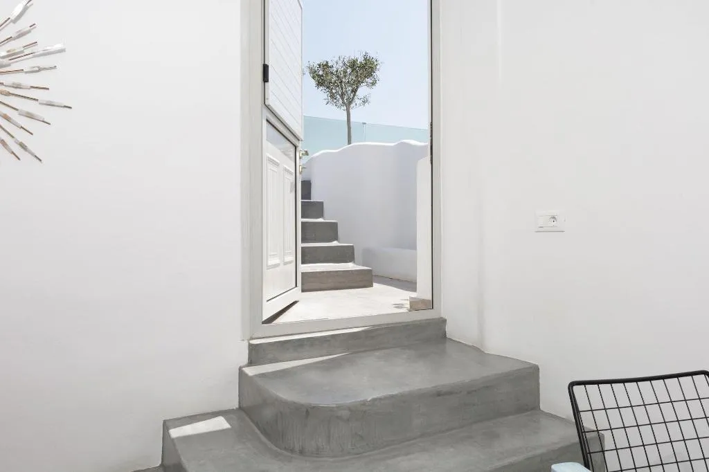 Room, The Museum Project Oia, Santorini