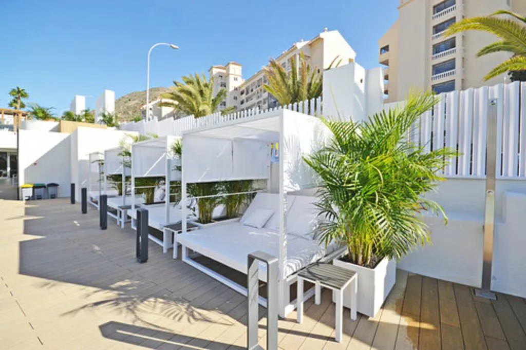 Terrace, Ohasis Apartments, Tenerife