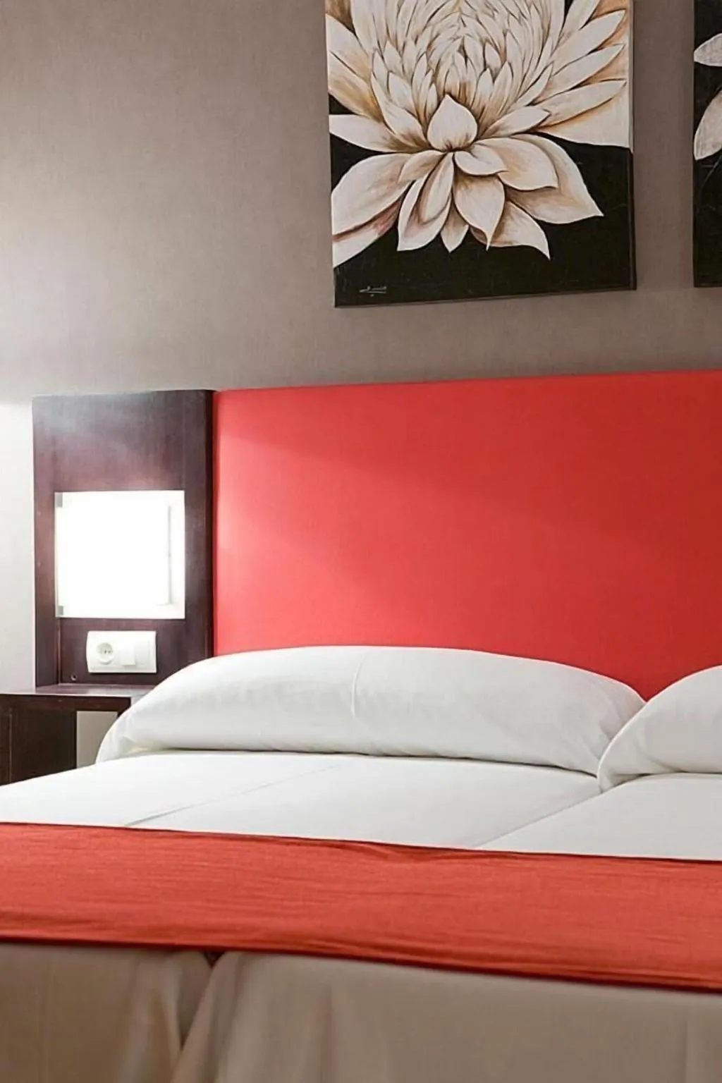 Room, Hostal Carlos III, Madrid