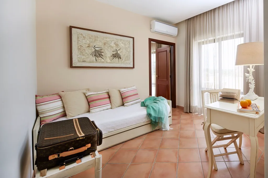 Double or Twin SUPERIOR Room, Parque Das Laranjeiras, Algarve