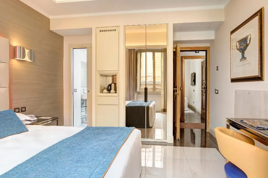 FAMILY ROOM STANDARD Room, Marcella Royal - Rooftop Garden, Rome