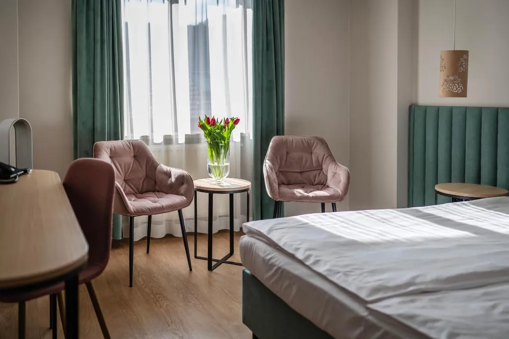 DOUBLE SINGLE USE DELUXE Room, Hotel H12, Krakow