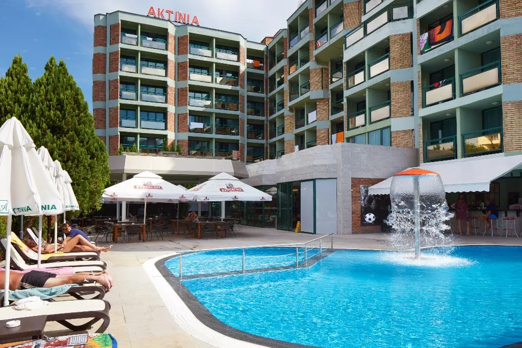 Pool, Aktinia, Bourgas