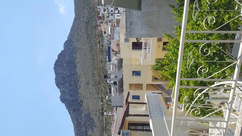 General view, Semiramis Piskopiano, Crete