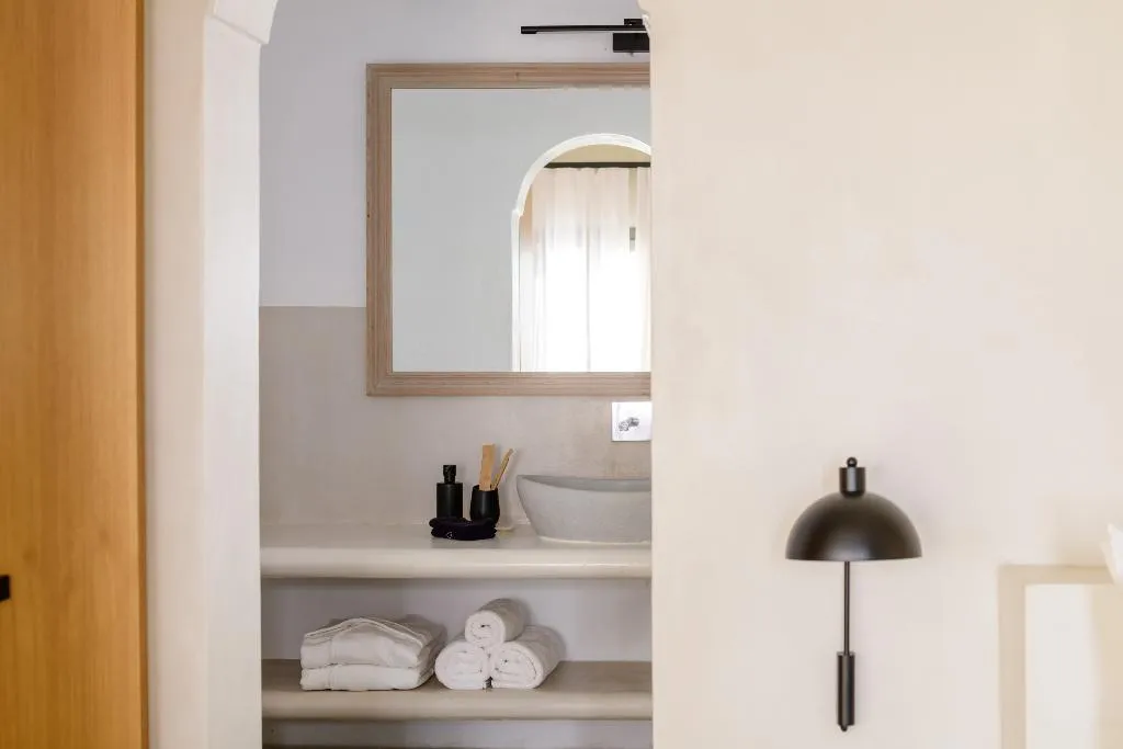 DOUBLE CLASSIC Room, Andromeda Villas, Santorini