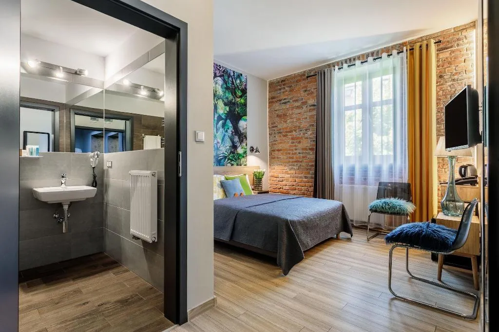 Room, Art & Garden Residence, Krakow