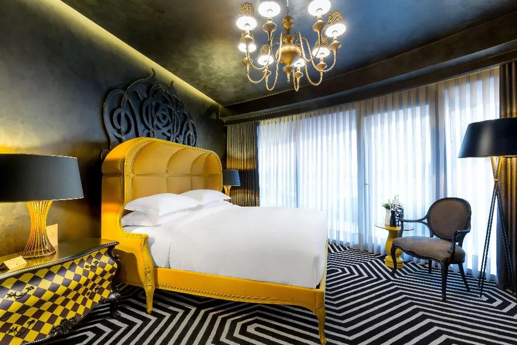 Room, Doubletree By Hilton Izmir Airport, Izmir