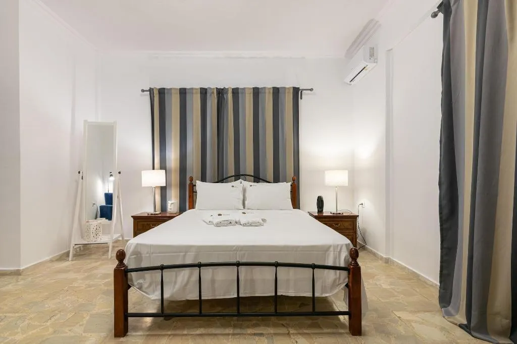 Room, Denise Studios & Apartments, Zante