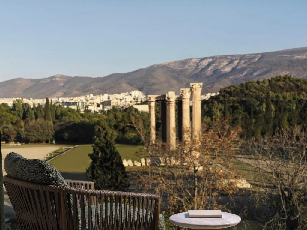 Room, Anthology Of Athens, Athens