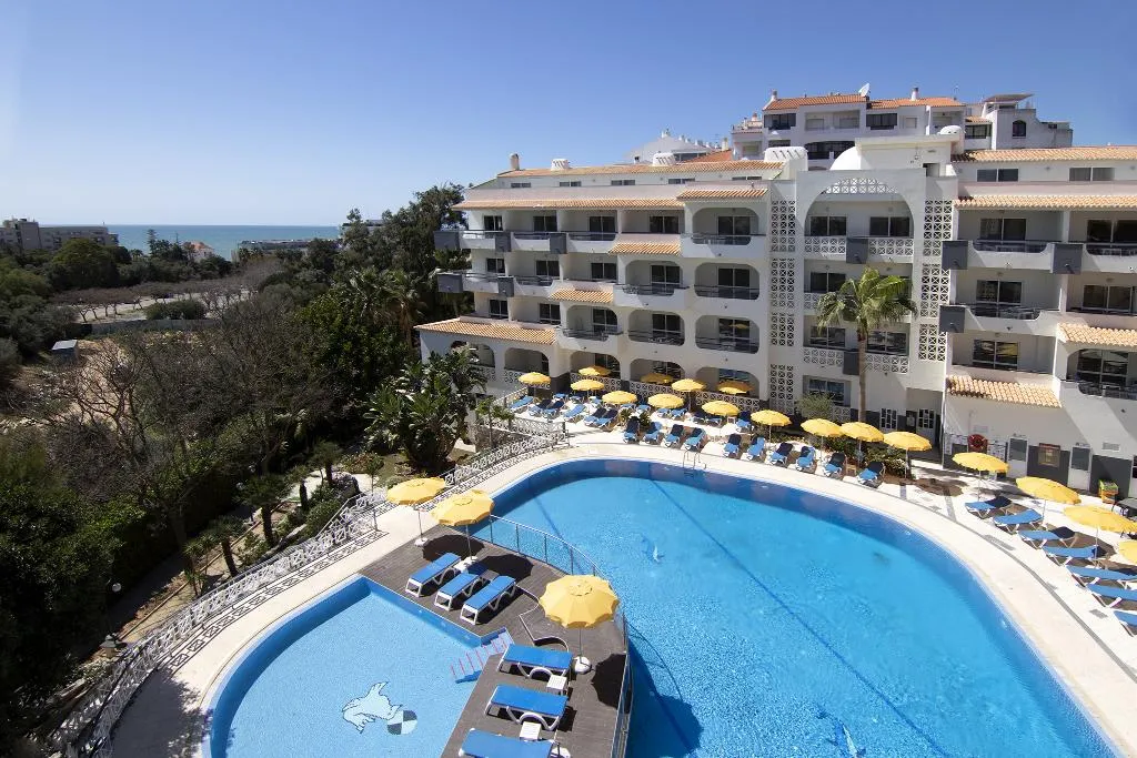 Pool, Luna Miramar Club, Algarve