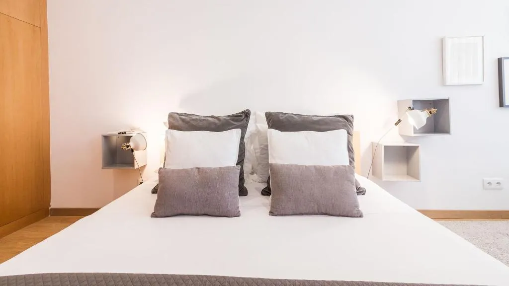 Room, Oporto Stories Apartments - Santa Catarina, 219, Porto