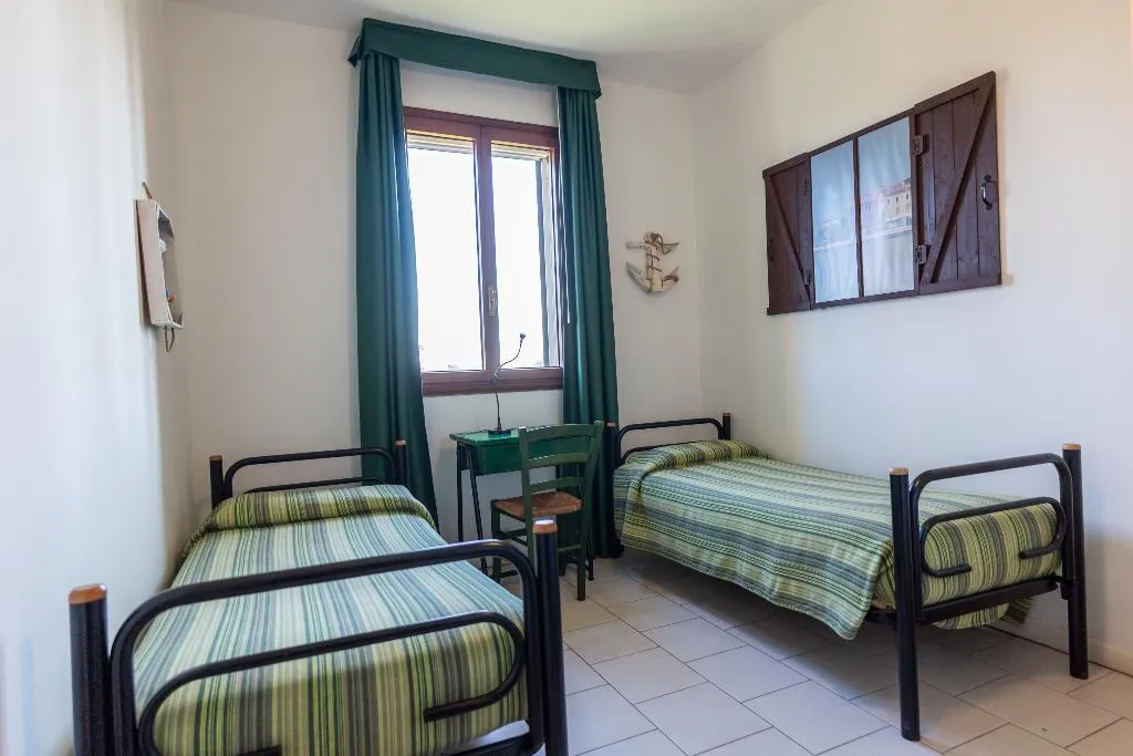 SINGLE ONE BED Room, Lato Azzurro, Venice