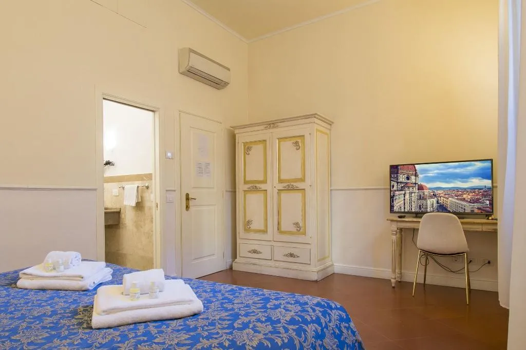 Room, B&B Relais Tiffany, Florence