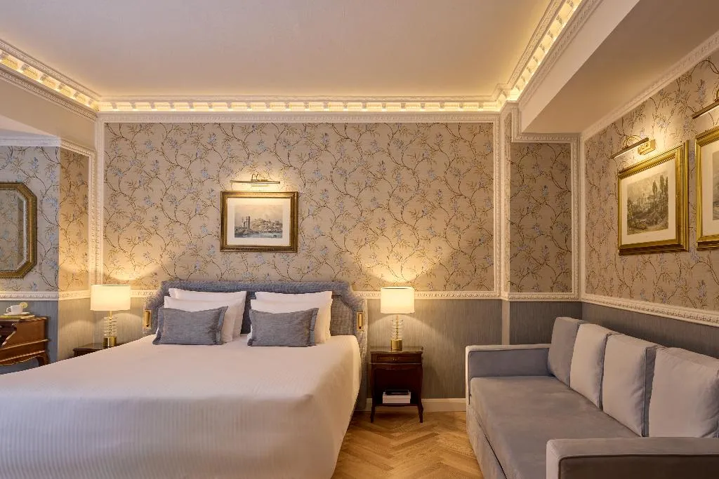 TWIN DELUXE TWO BEDS Room, Mediterranean Palace, Halkidiki