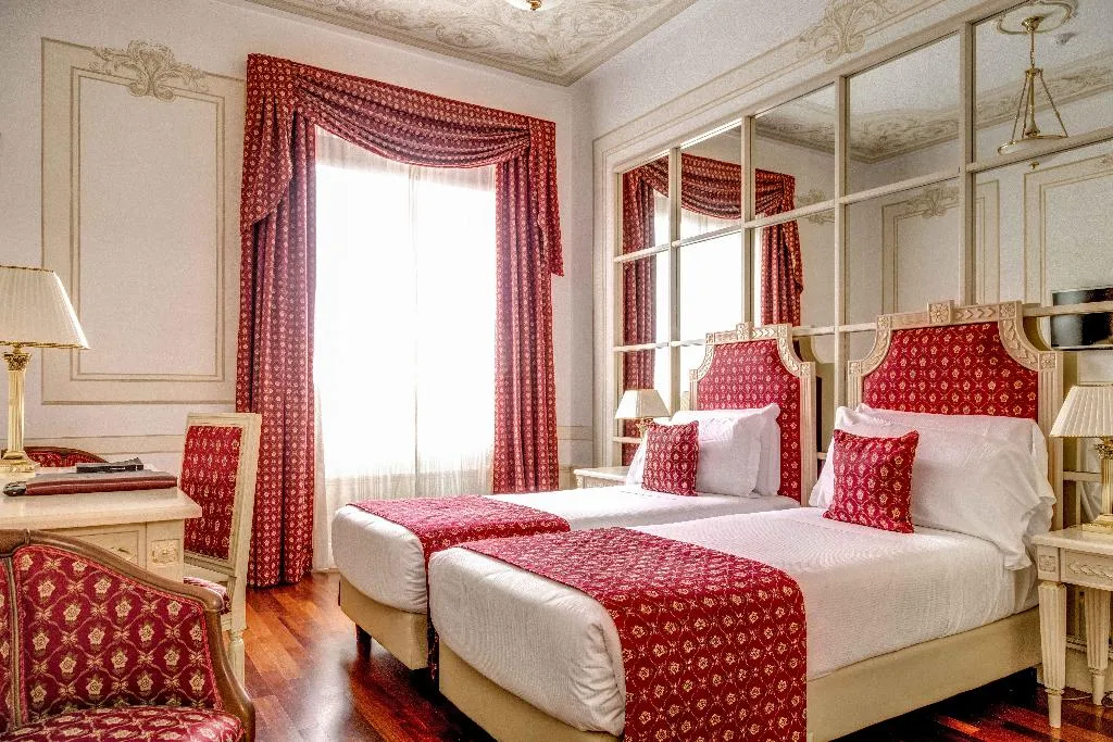 TWIN SUPERIOR Room, Radisson Blu Ghr Hotel Rome, Rome