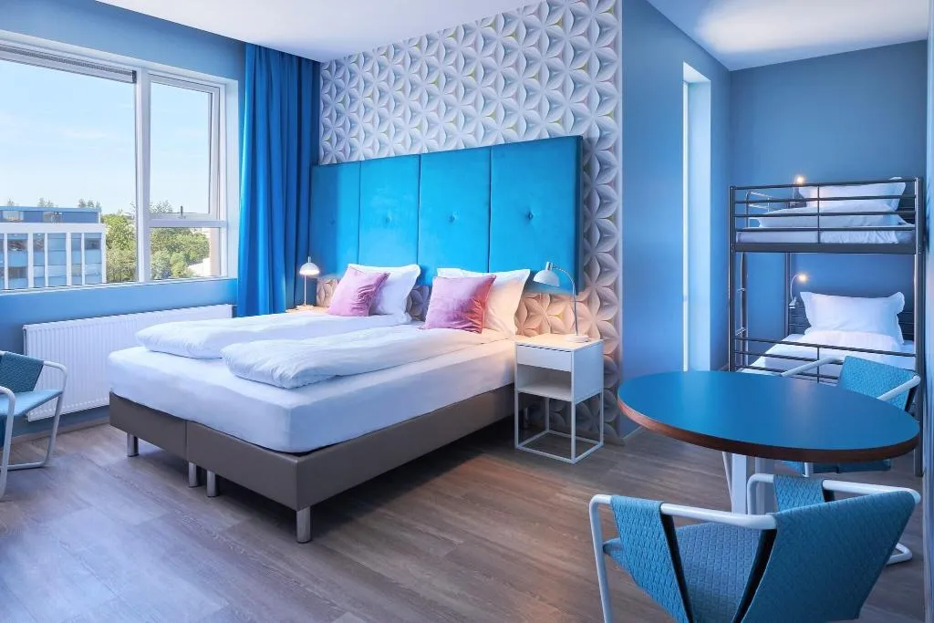 QUADRUPLE WITH KITCHENETTE Room, Oddsson Hotel, Reykjavik