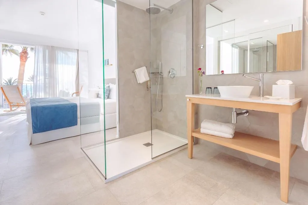 DOUBLE SEA VIEW WITH BALCONY Room, Myseahouse Flamingo, Majorca