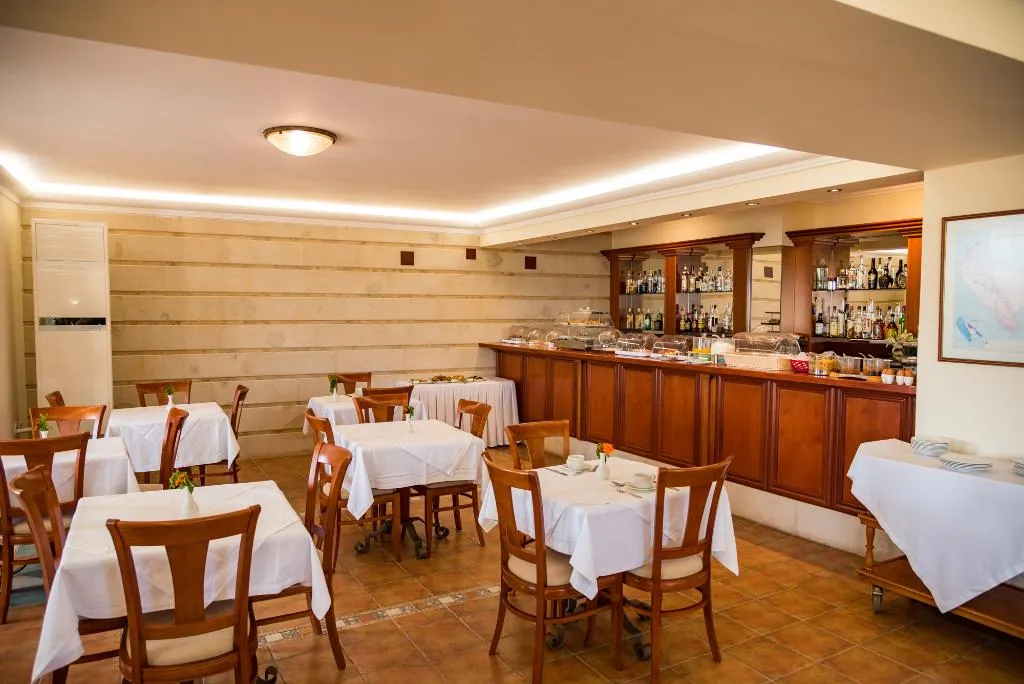 Restaurant, Andreolas Luxury Suites, Zante