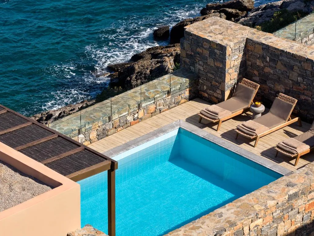VILLA TWO BEDROOMS WITH PRIVATE POOL Room, Daios Cove, Crete