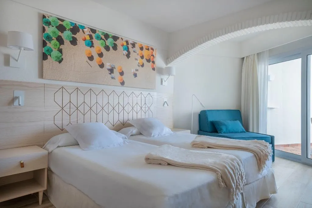 Double or Twin SEA VIEW Room, Iberostar Waves Royal Andalus, Costa De La Luz