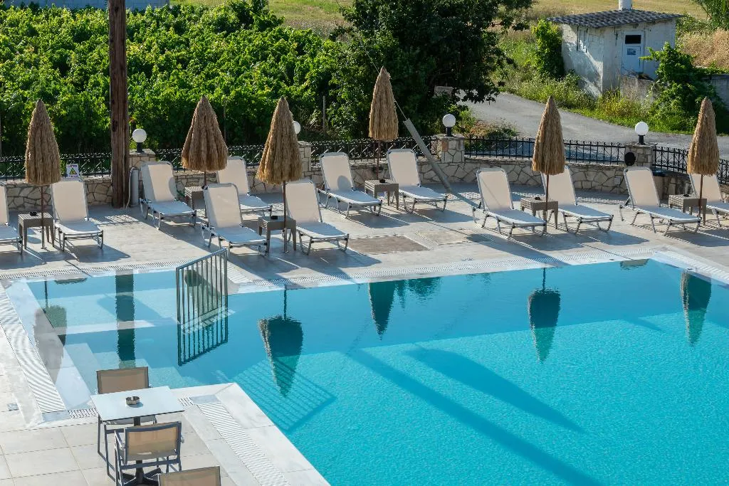 Pool, Athina Apts, Zante
