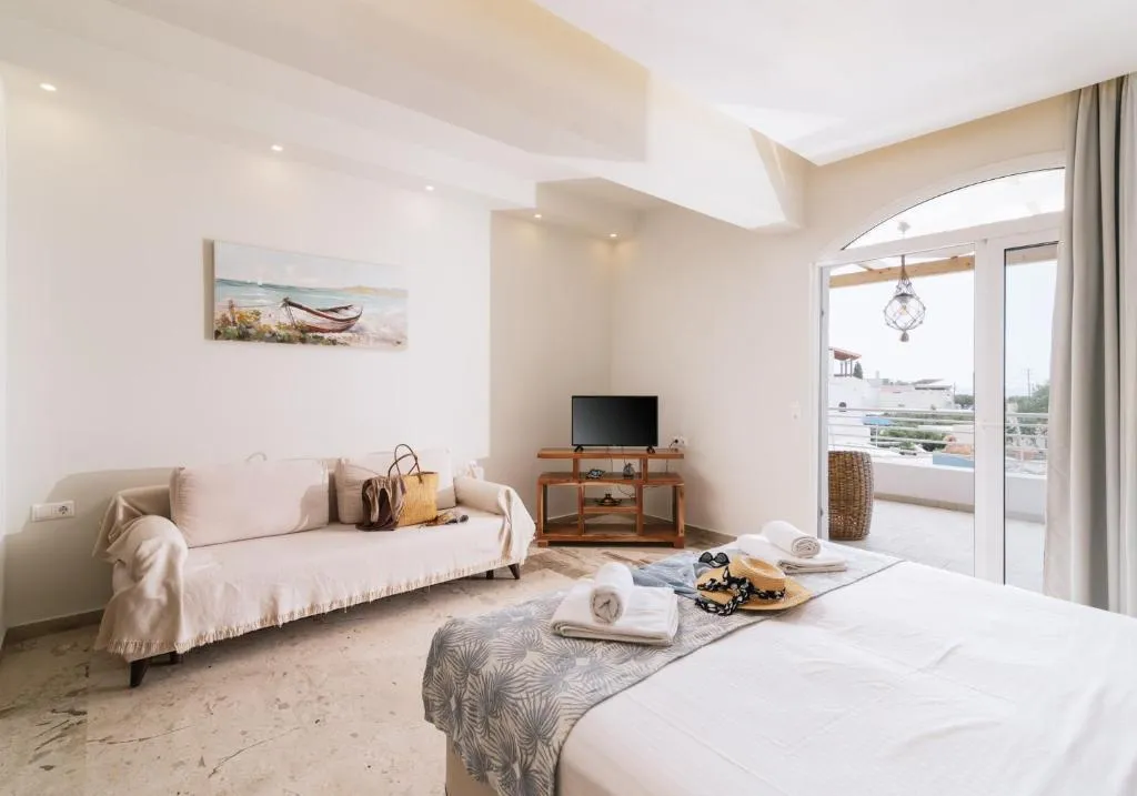 JUNIOR SUITE POOL VIEW Room, Myrtis Spa Hotel, Crete