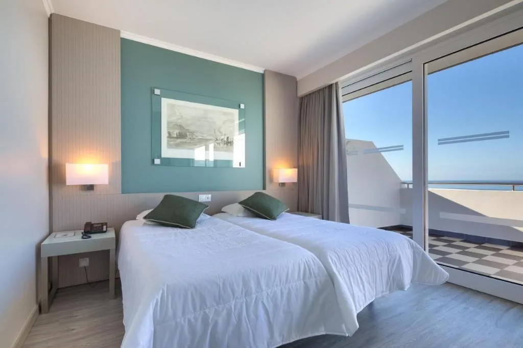 JUNIOR SUITE SUPERIOR OCEAN VIEW Room, Orca Praia, Madeira
