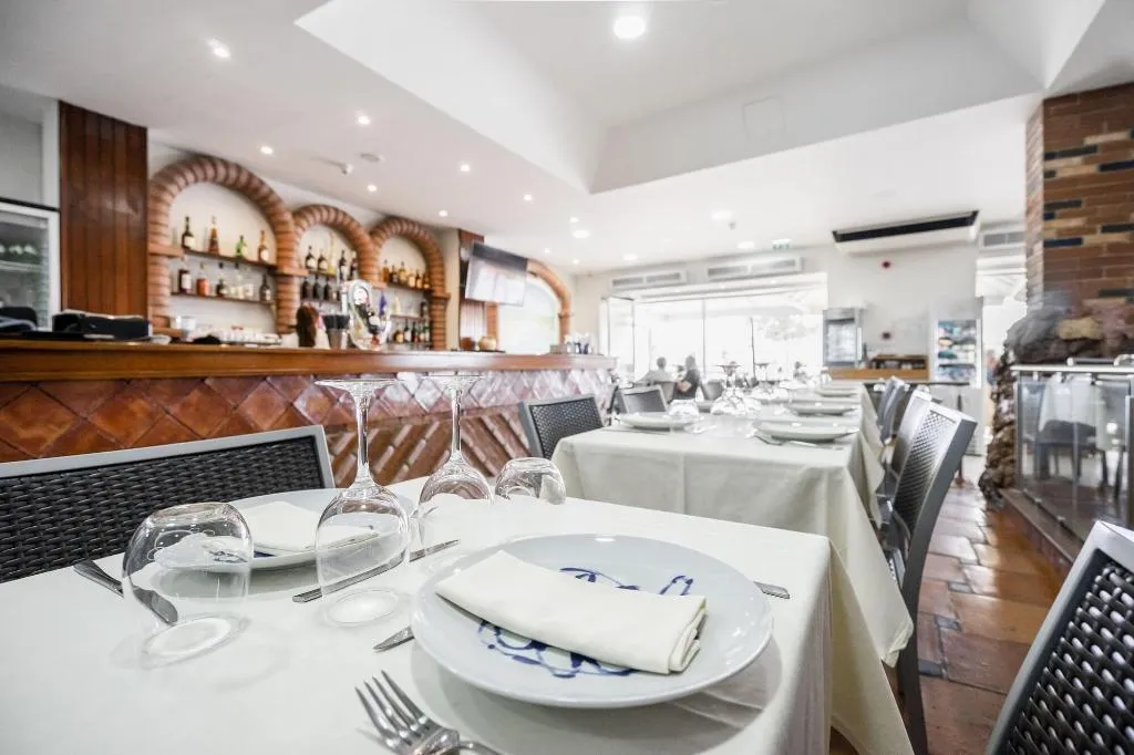 Restaurant, Residencial Marés, Algarve