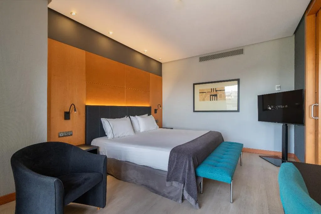 SUITE DELUXE Room, Eurostars Puerta Madrid, Madrid
