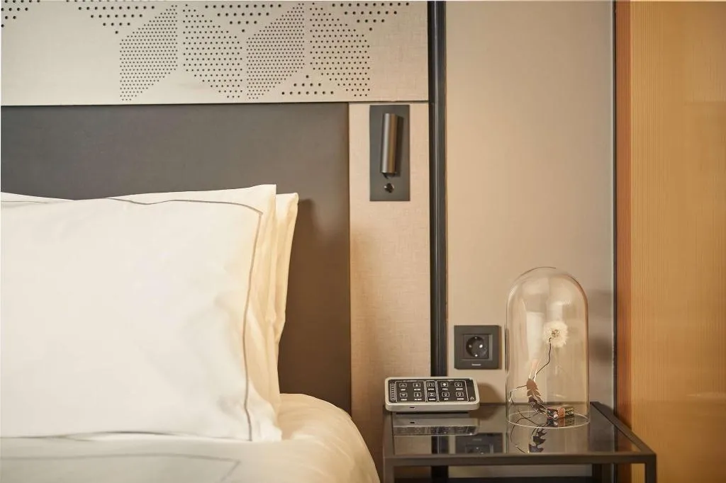 Double or Twin SUPERIOR QUEEN BED Room, Park Plaza Vondelpark, Amsterdam