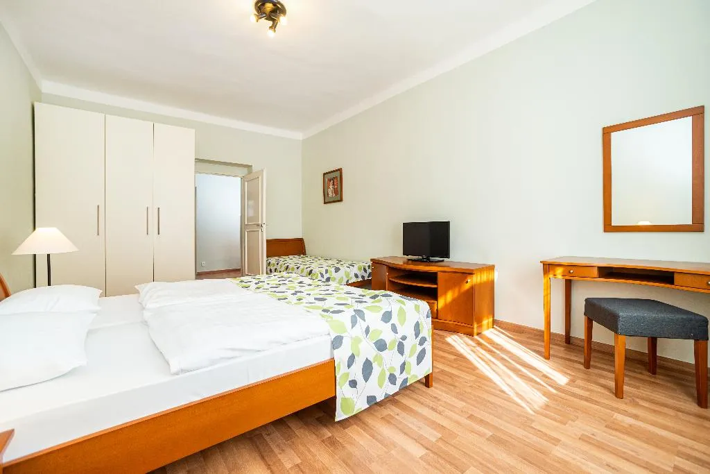 JUNIOR SUITE STANDARD Room, Orion, Prague