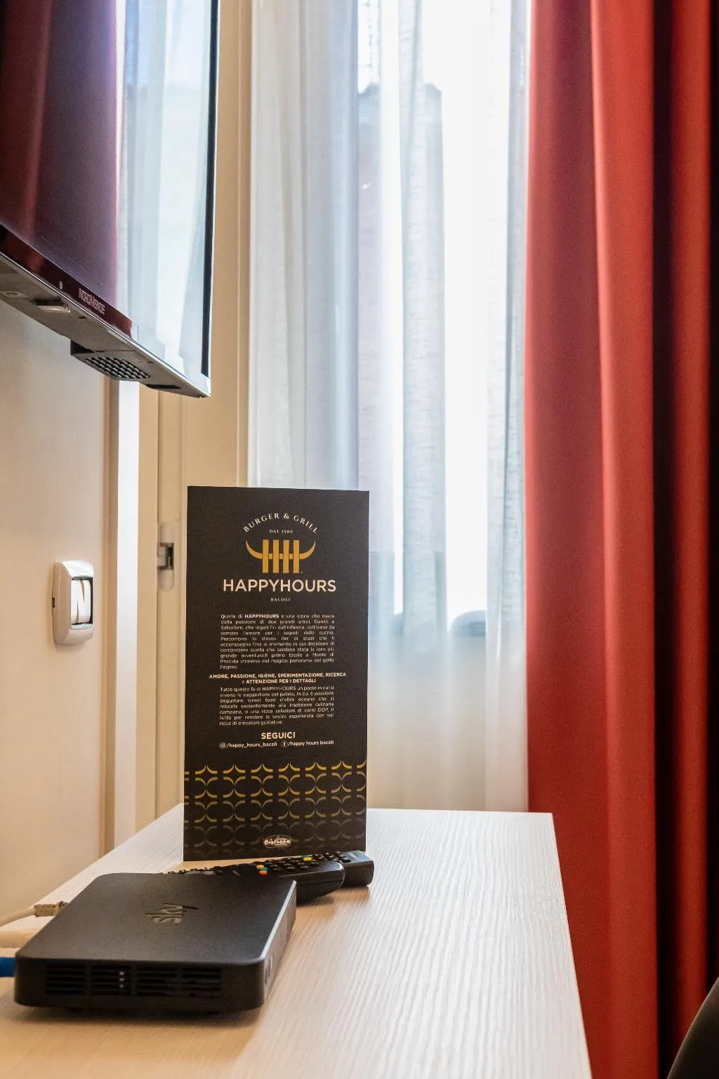 DOUBLE DELUXE Room, Happyrooms, Naples