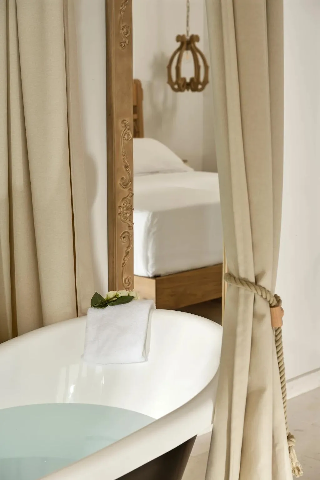 SUITE THREE BEDROOMS WITH PRIVATE POOL Room, Saint John Hotel Villas & Spa, Mykonos