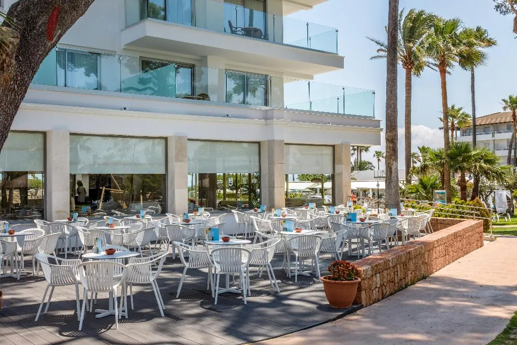 Terrace, Playa Esperanza Suites, Majorca