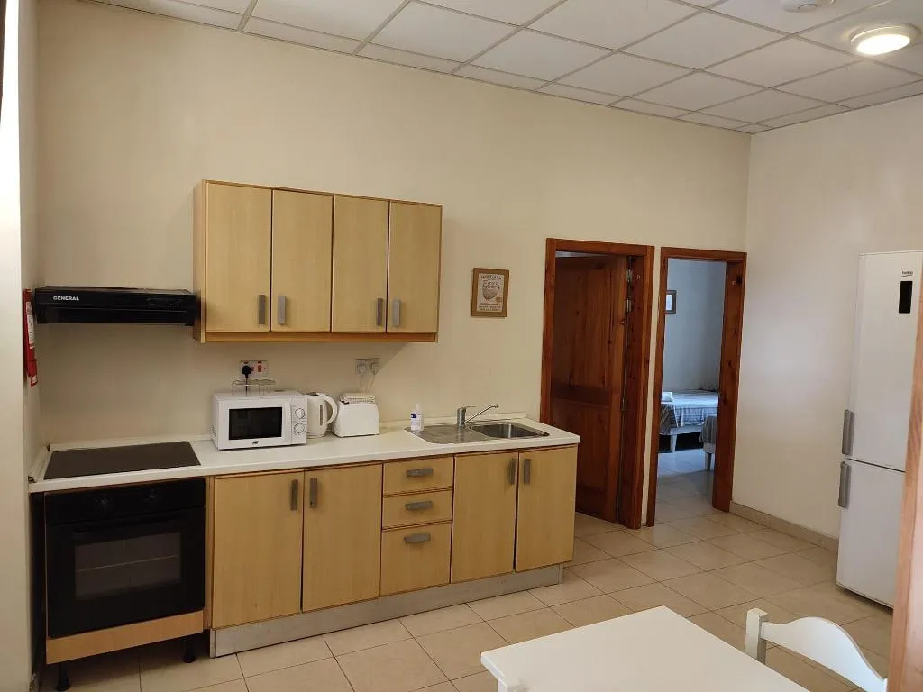 Room, Sprachcaffe International Aparthotel Pembroke, Malta