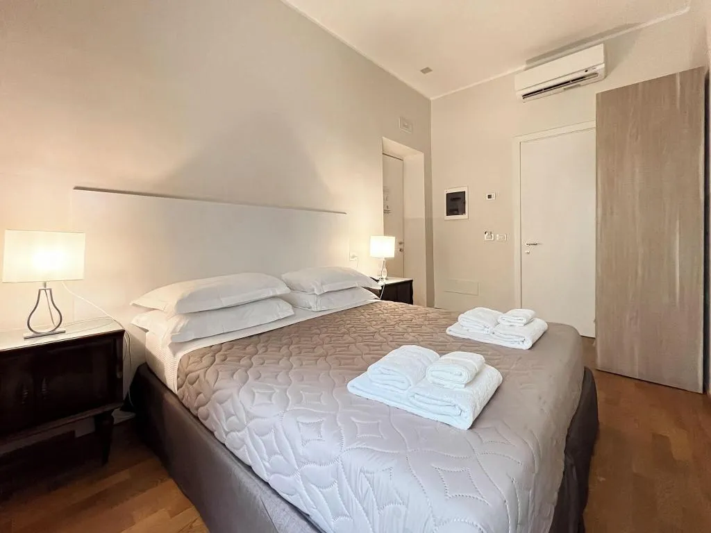 DOUBLE COMFORT Room, Hotel La Scala, Florence