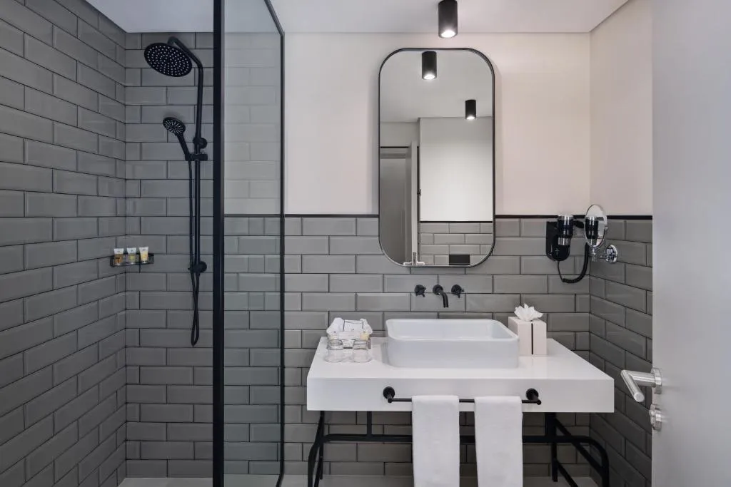 Double or Twin STANDARD Room, The Manor by JA, Dubai
