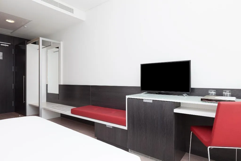 DOUBLE STANDARD Room, Axor Feria, Madrid