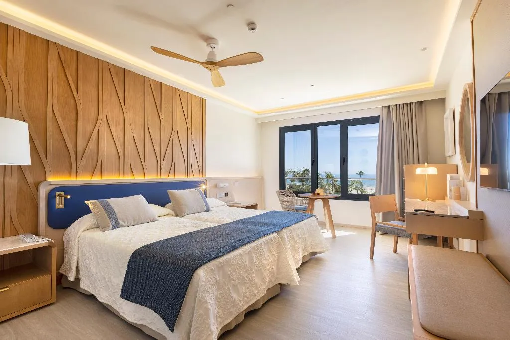 SUITE STANDARD Room, Hipotels Barrosa Palace, Costa De La Luz