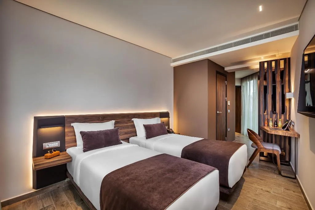 SUITE CITY VIEW Room, Imperial Plus | Urban Smart Hotel Thessaloniki, Halkidiki