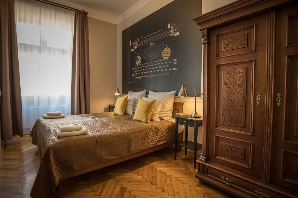 Room, Scharffenberg Apartments Main Square, Krakow