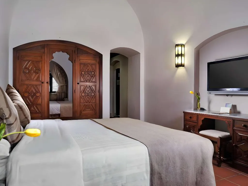 Room, Mövenpick Sharm El Sheikh, Red Sea Riviera