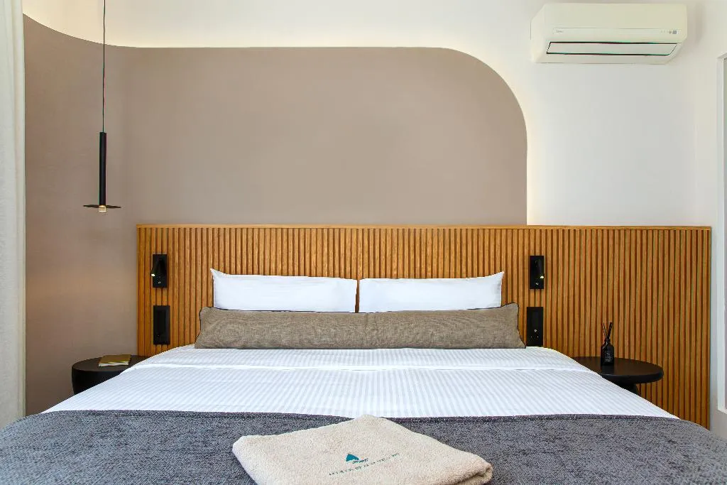 TRIPLE SUPERIOR SIDE SEA VIEW Room, Aeolos Beach, Crete