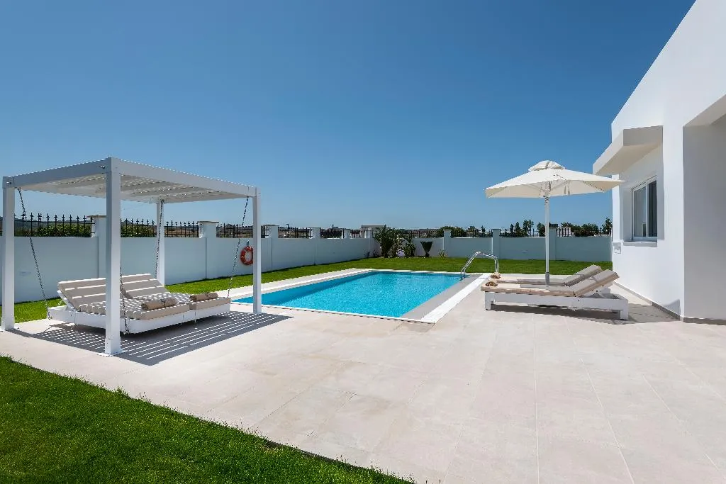 VILLA WITH PRIVATE POOL Room, Gaia Palace, Kos
