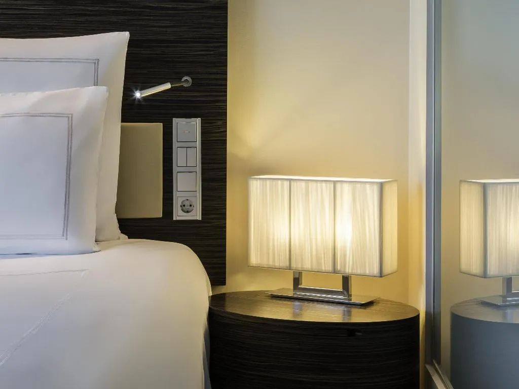 Room KING SIZE BED Room, Swissotel Tallinn, Tallinn