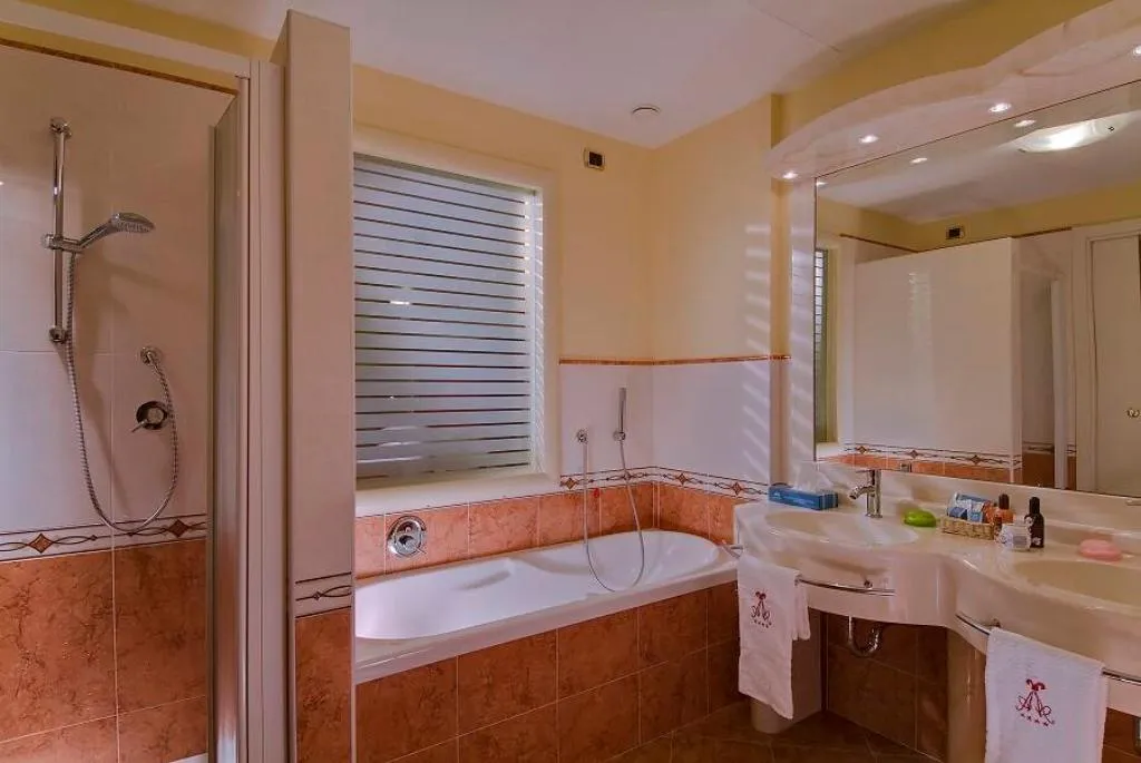 DOUBLE SUPERIOR GARDEN VIEW Room, Terme All Alba, Venice