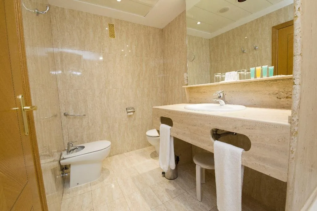 Room, Hotel Albufera, Valencia
