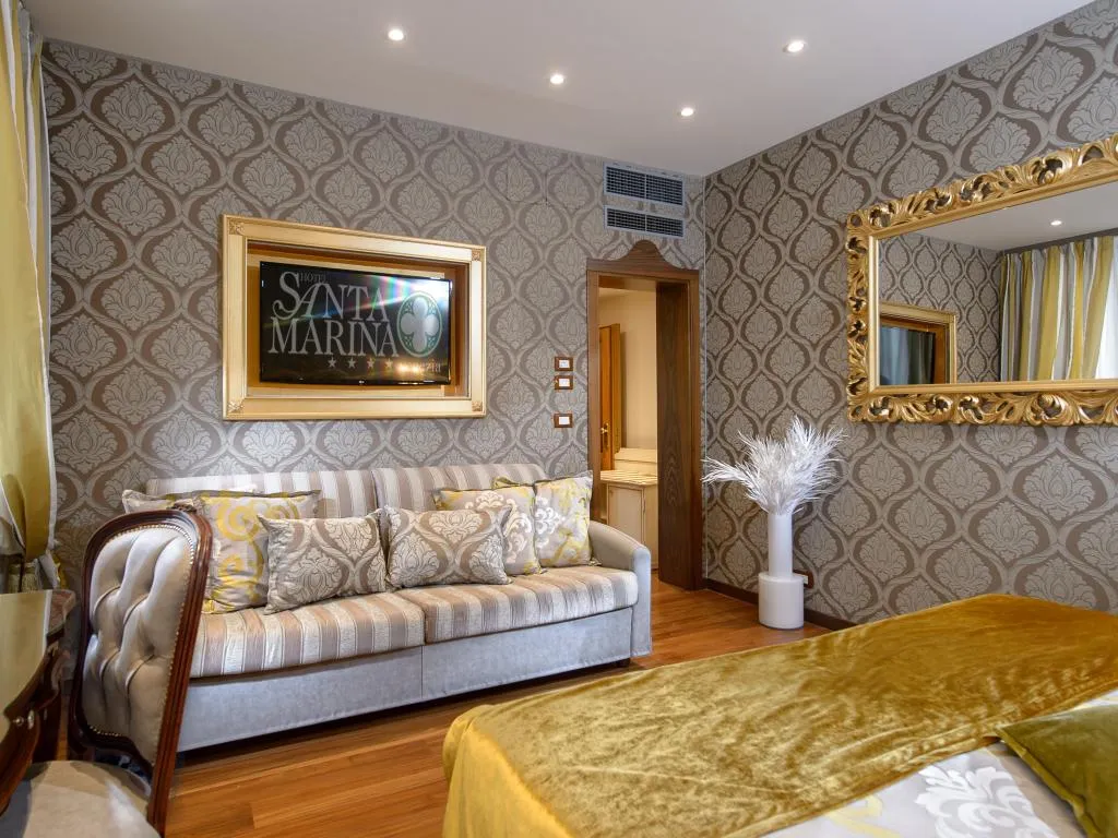 TRIPLE SUPERIOR Room, Hotel Santa Marina, Venice