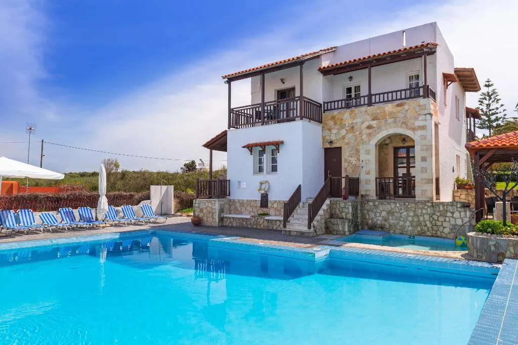 Pool, Ledra Maleme, Crete