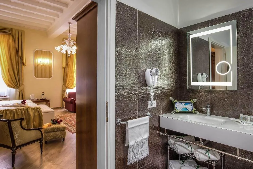 SUITE STANDARD Room, Trevi Rome Suite, Rome